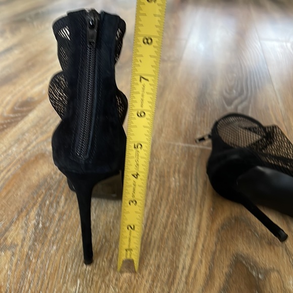 Steve Madden Vielo Boot in Black Suede - Picture 10 of 12